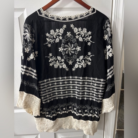 Solitaire Black and Cream Embroidered Cardigan - Picture 2 of 7